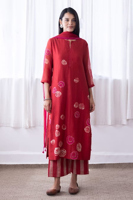 Vaayu Red Muslin Embroidery Round Neck Rosa Swirl Print Kurta Pant Set Online at Aza Fashions Vaayu_Red Muslin Embroidery Round Neck Rosa Swirl Print Kurta Pant Set _Online_at_Aza_Fashions