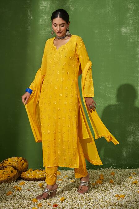 House Of Chikankari_Yellow Georgette Embroidery Chikankari Meher Paisley Kurta Set _Online_at_Aza_Fashions