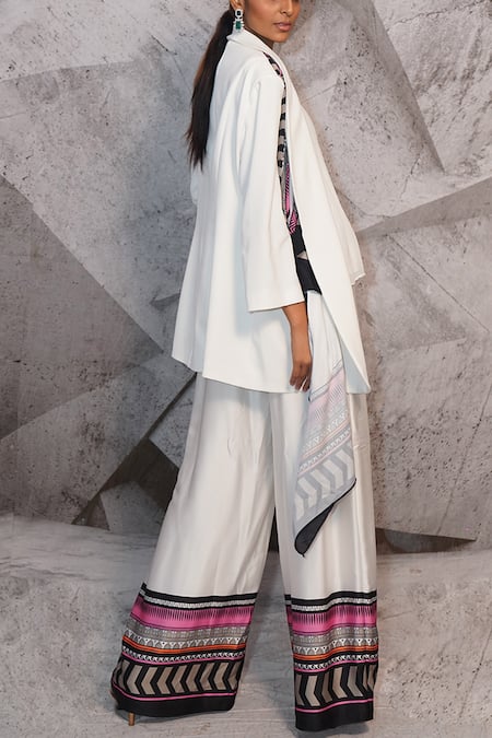 Shop Archana Kochhar Ivory Satin, Silk Brooches V-neck Geometric Print Draped Blazer And Pant Set at Aza Fashions Shop_Archana Kochhar_Ivory Satin, Silk Brooches V-neck Geometric Print Draped Blazer And Pant Set _at_Aza_Fashions