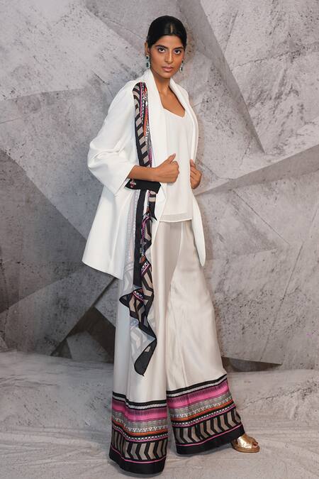 Buy Archana Kochhar Ivory Satin, Silk Brooches V-neck Geometric Print Draped Blazer And Pant Set Online at Aza Fashions Buy_Archana Kochhar_Ivory Satin, Silk Brooches V-neck Geometric Print Draped Blazer And Pant Set _Online_at_Aza_Fashions