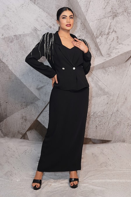 Buy Archana Kochhar Black Sequins V-neck Statement Tassel Embellished Blazer With Dress at Aza Fashions Buy_Archana Kochhar_Black Sequins V-neck Statement Tassel Embellished Blazer With Dress _at_Aza_Fashions