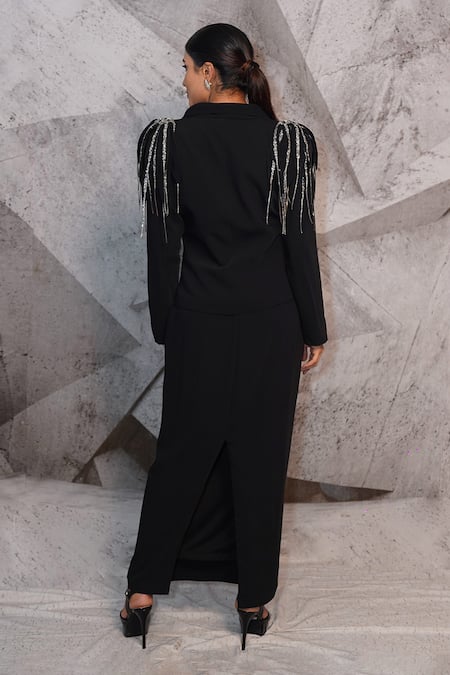 Shop Archana Kochhar Black Sequins V-neck Statement Tassel Embellished Blazer With Dress at Aza Fashions Shop_Archana Kochhar_Black Sequins V-neck Statement Tassel Embellished Blazer With Dress _at_Aza_Fashions
