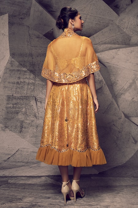 Archana Kochhar Anant Genda Embroidered Short Lehenga Set With Cape 