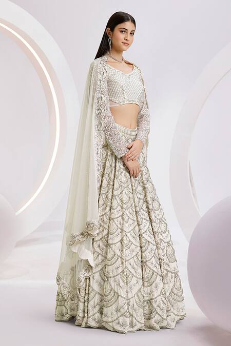 Buy_Divya Aggarwal_Ivory Silk Hand Embroidered Pearls Leaf Neck Blouse Bridal Lehenga Set _Online_at_Aza_Fashions