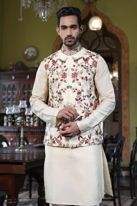 Buy_Vikram Phadnis_Ivory Bundi And Kurta Silk Embroidery Zari Thread & Set _Online_at_Aza_Fashions