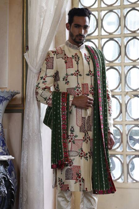 Buy_Vikram Phadnis_Ivory Sherwani Embroidery Thread Raw Silk Botanical Set With Stole _Online_at_Aza_Fashions