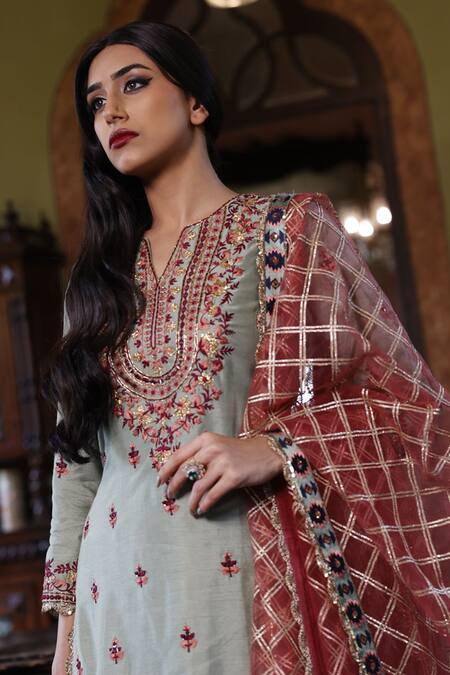 Vikram Phadnis Green Kurta Silk Embroidery Wildflora Garden Notched V Sharara Set Online at Aza Fashions Vikram Phadnis_Green Kurta Silk Embroidery Wildflora Garden Notched V Sharara Set _Online_at_Aza_Fashions
