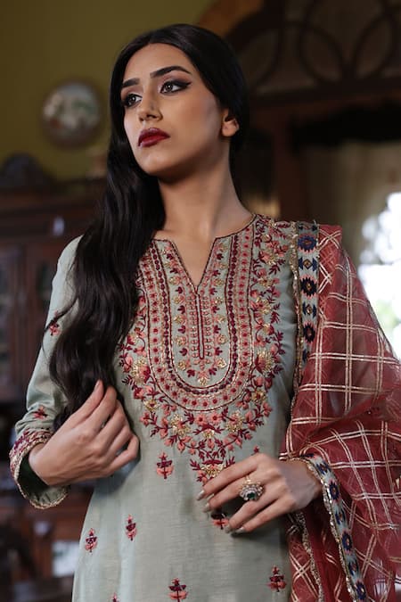 Buy Vikram Phadnis Green Kurta Silk Embroidery Wildflora Garden Notched V Sharara Set Online at Aza Fashions Buy_Vikram Phadnis_Green Kurta Silk Embroidery Wildflora Garden Notched V Sharara Set _Online_at_Aza_Fashions