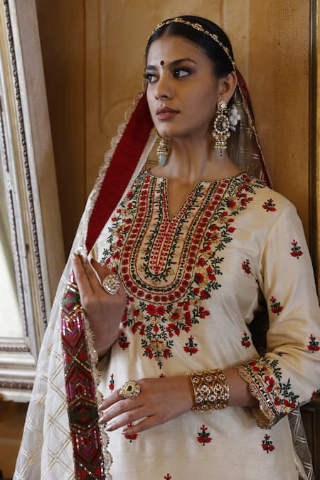 Vikram Phadnis Ivory Silk, Net Embroidery Split V-neck Floral Kurta Sharara Set Online at Aza Fashions Vikram Phadnis_Ivory Silk, Net Embroidery Split V-neck Floral Kurta Sharara Set _Online_at_Aza_Fashions