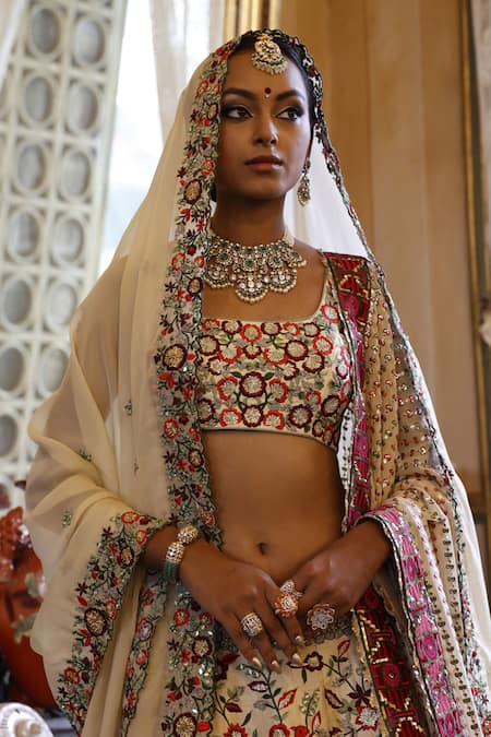 Vikram Phadnis_Ivory Lehenga And Choli Silk Embroidered Floral Square Work Bridal Set _Online_at_Aza_Fashions