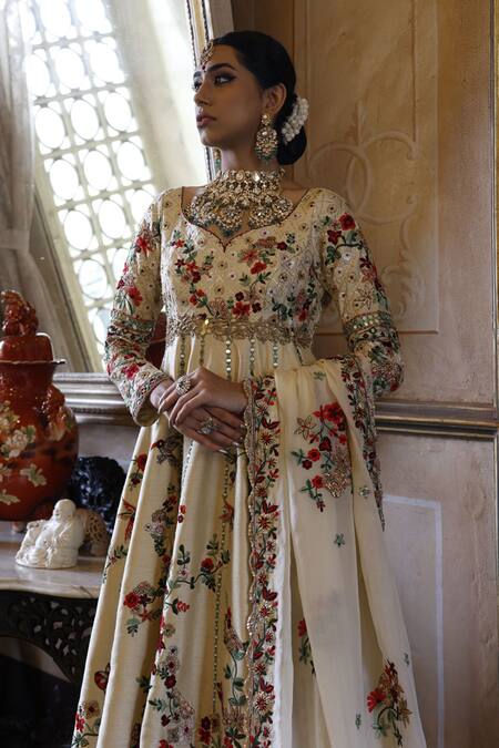 Buy Vikram Phadnis Ivory Kalidar Silk Embroidered Leaf Churidar Set Online at Aza Fashions Buy_Vikram Phadnis_Ivory Kalidar Silk Embroidered Leaf Churidar Set _Online_at_Aza_Fashions