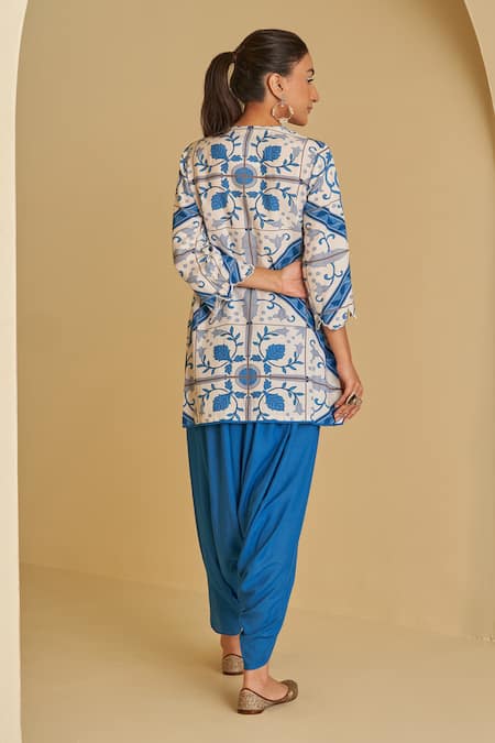Shop Sage Saga Blue , , Veena Neel Floral Print Kurta Pant Set at Aza Fashions Shop_Sage Saga_Blue , , Veena Neel Floral Print Kurta Pant Set _at_Aza_Fashions