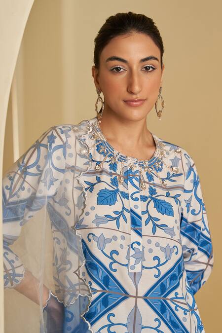 Sage Saga Blue , , Veena Neel Floral Print Kurta Pant Set at Aza Fashions Sage Saga_Blue , , Veena Neel Floral Print Kurta Pant Set _at_Aza_Fashions