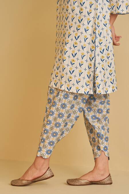 Buy Sage Saga Ivory , , Sarang Suvaarn Floral Print Kurta Salwar Set Online at Aza Fashions Buy_Sage Saga_Ivory , , Sarang Suvaarn Floral Print Kurta Salwar Set _Online_at_Aza_Fashions