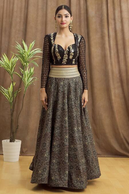 Samyukta Singhania_Black Net, Silk Sequins Floral Pattern Lehenga Set With Embroidered Blouse_Online_at_Aza_Fashions