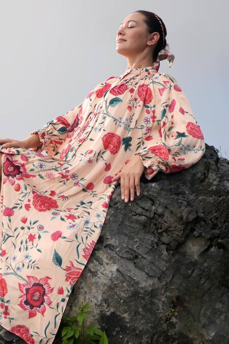 Shop_RAAS LIFE_White Velvet Embroidery High Neck Durga Printed Tunic _Online_at_Aza_Fashions