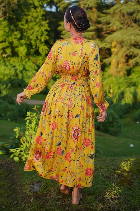 RAAS LIFE_Yellow Velvet Embroidery V-neck Kali Printed Maxi Dress _at_Aza_Fashions