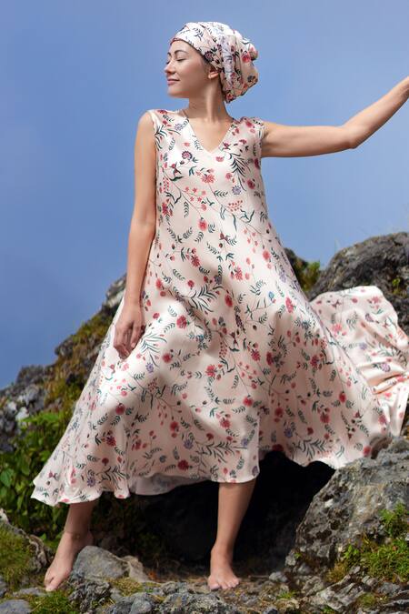 Shop_RAAS LIFE_Cream Velvet Embroidery V-neck Malini Jhilmil Floral Print Maxi Dress _Online_at_Aza_Fashions