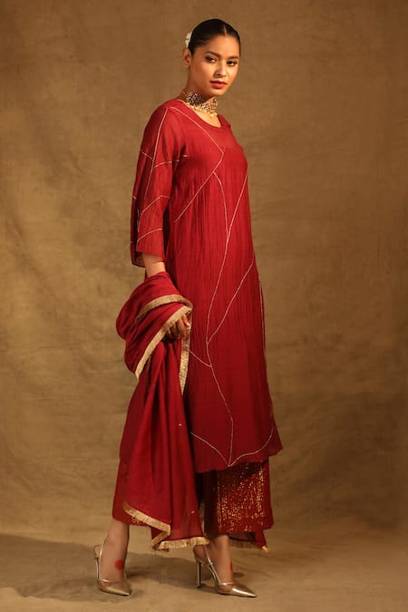 Shop_Trendy Tokari_Red Silk, Chanderi Metallic Thread, Embroidery Round Neck Kurta Pant Set _Online_at_Aza_Fashions