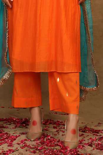 Buy_Trendy Tokari_Orange Silk, Chanderi Gota Patti, Foil Printing, Lace Yoke Kurta Pant Set _Online_at_Aza_Fashions
