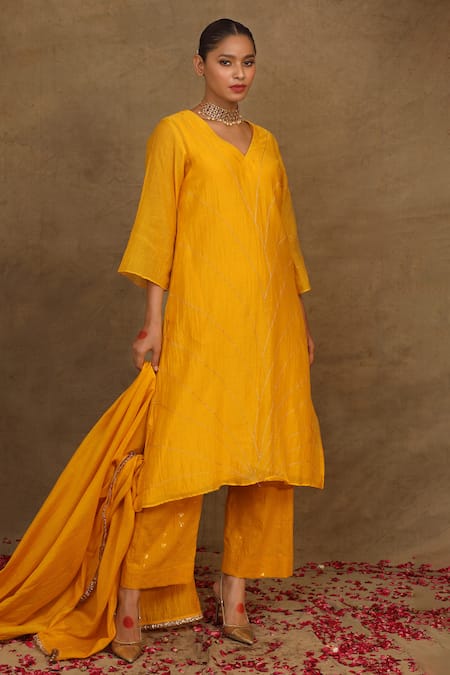 Trendy Tokari_Yellow Silk, Chanderi Metallic Thread, Embroidery Dimensional Kurta Pant Set _at_Aza_Fashions