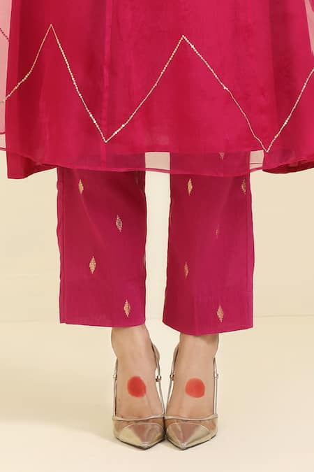 Trendy Tokari_Pink Organza Sequins, Embroidery Round Neck Prism Kurta Pant Set _at_Aza_Fashions