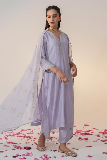 Buy Ishin Women's Cotton Blend Magenta Yoke Design A-Line Kurta Trouser  Dupatta Set Online – ISHIN FASHIONS