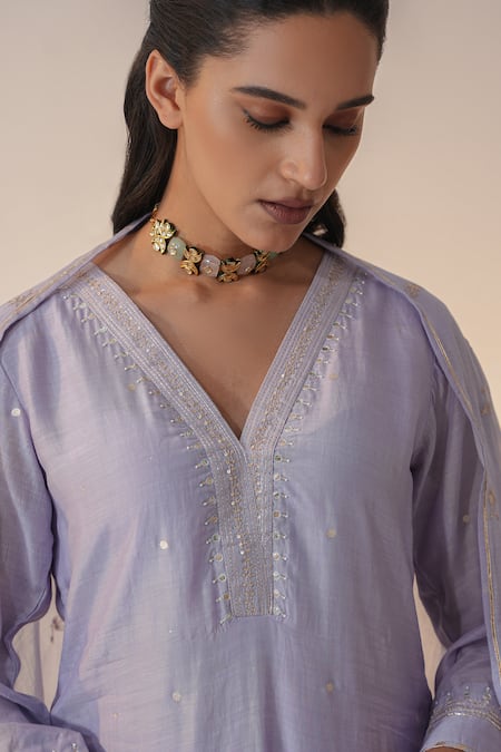 Label Mansi Nagdev_Blue Cotton, Silk Gota Patti V-neck Ziba Kurta Trouser Set _Online_at_Aza_Fashions