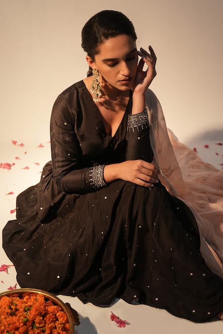 Label Mansi Nagdev_Black Cotton, Silk Gota Patti, Piping V-neck Zaniyah Anarkali Trouser Set _at_Aza_Fashions