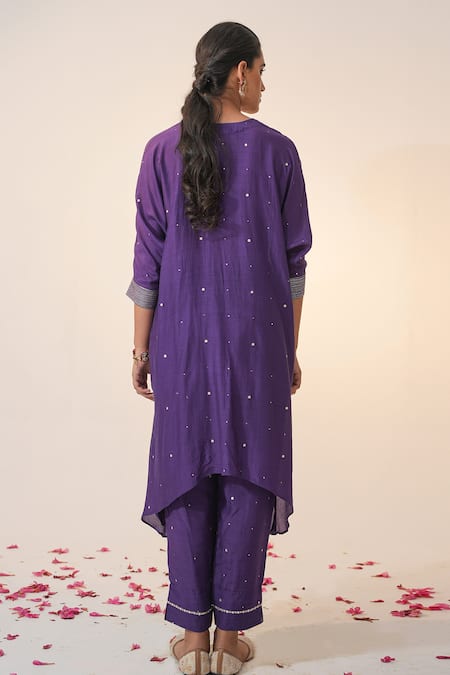 Label Mansi Nagdev Inara Hand Embroidered Kurta With Trouser 