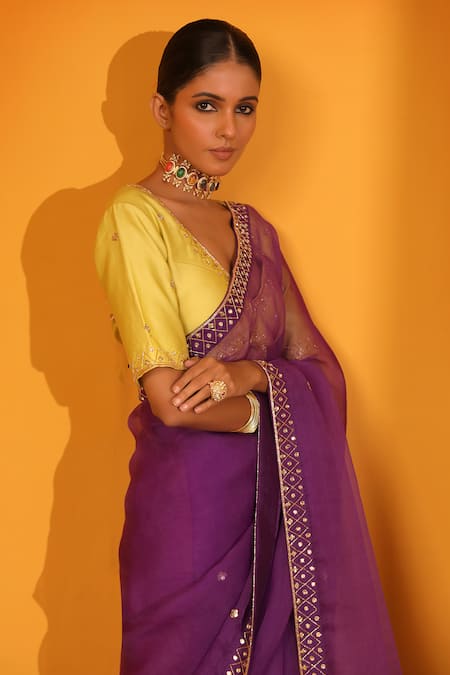 Buy_Sitaraa_Purple Chanderi, Silk Organza Embroidery V-neck Moh Saree With Blouse _Online_at_Aza_Fashions