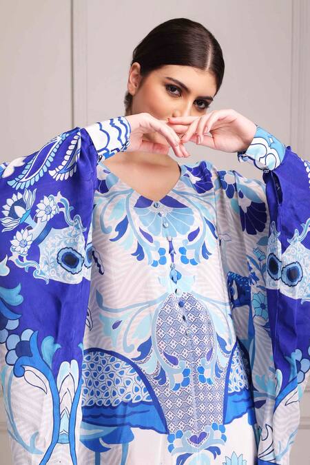 Alpona Designs By Soham Acharya_White Crepe V-neck Peacock And Palace Print Kaftan Dress _Online_at_Aza_Fashions