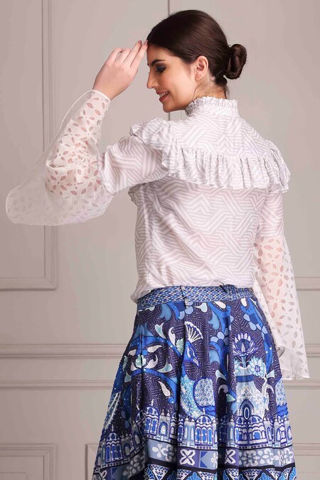 Geometric Embroidered Cotton Top Detailed with Cotton Lace