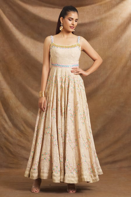 Priti Sahni Beige Georgette Hand Embroidered Thread Round Gown 