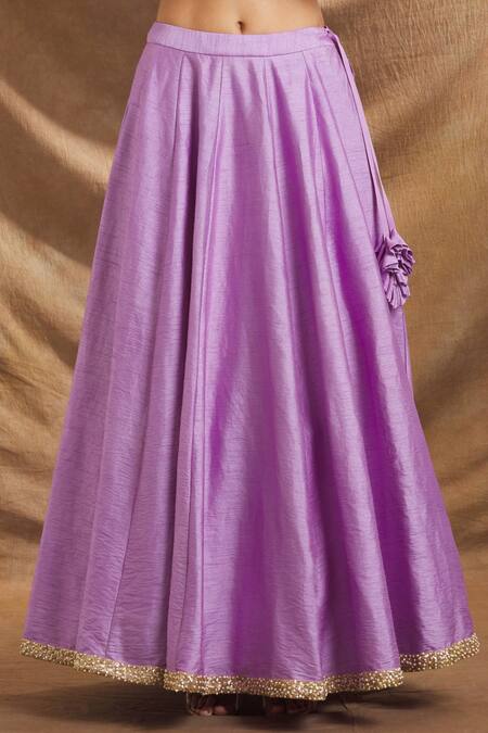 Priti Sahni_Purple Silk, Organza Sequins, Embroidery, Pearls V-neck Hand Blouse Lehenga Set _at_Aza_Fashions