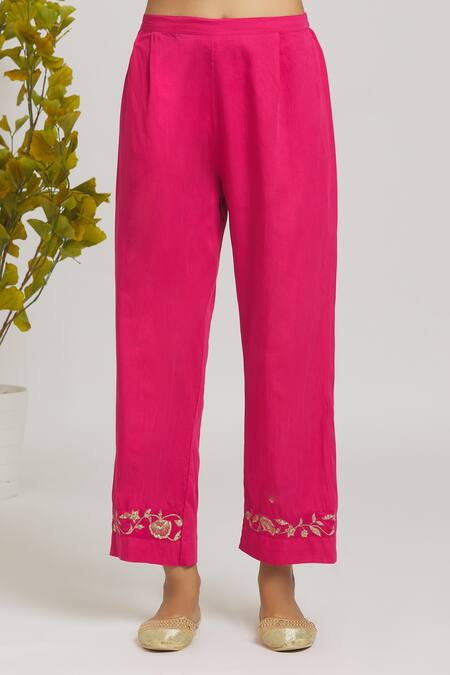 Samyukta Singhania_Pink Chanderi, Cotton Sequins, Aari Placement Embroidery Tunic With Pant _at_Aza_Fashions