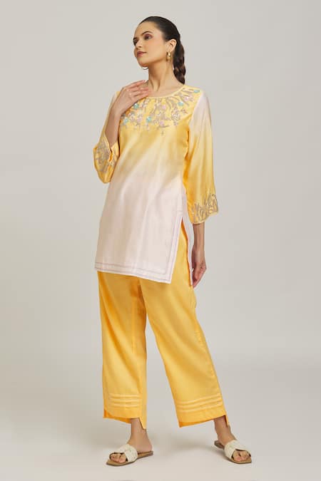Naintara Bajaj Yellow Tunic Chanderi Embroidered Japanese Crystal Ombre Placed With Pant