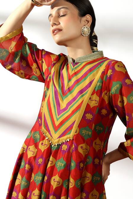 Buy Leela By A Red Chanderi, Linen, Cotton Embroidery Mandarin Temple Arch Print Kurta Set Online at Aza Fashions Buy_Leela By A_Red Chanderi, Linen, Cotton Embroidery Mandarin Temple Arch Print Kurta Set _Online_at_Aza_Fashions