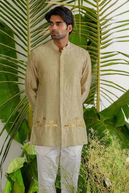 Runit Gupta Heritage Embroidered Short Kurta Set 