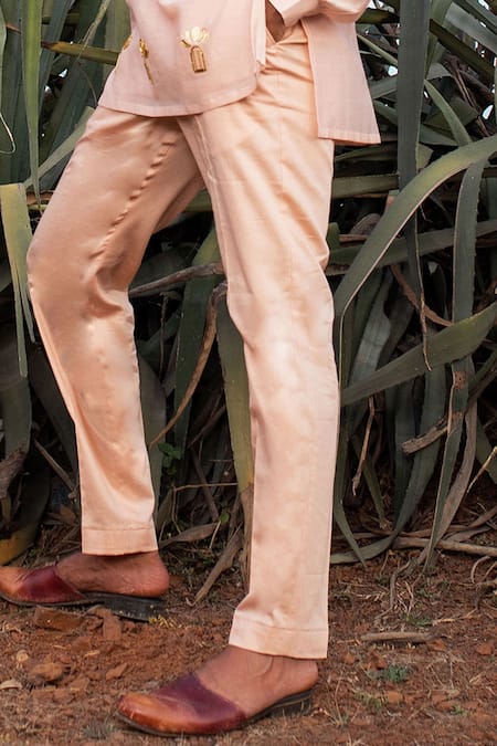 Buy_Runit Gupta_Peach Kurta Chanderi Silk Hand Embroidered Khidki Palace Short Set _Online_at_Aza_Fashions