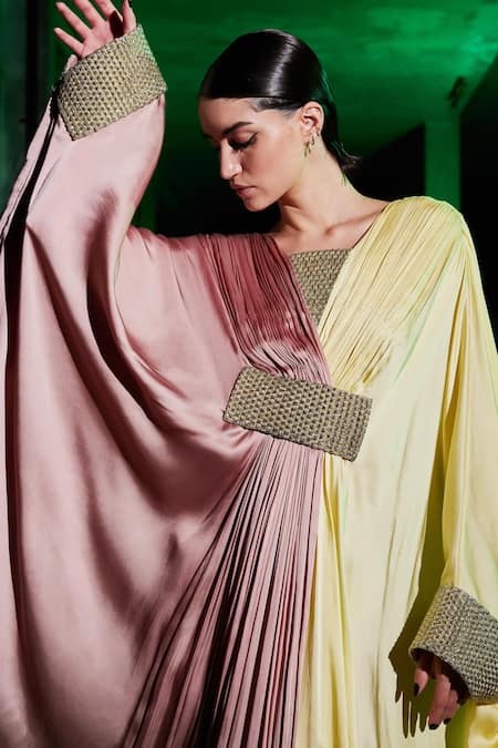 Akhl_Pink Satin (66% Viscose 34% Modal) Blunt V Gradient-dyed Gathered Kaftan _Online_at_Aza_Fashions