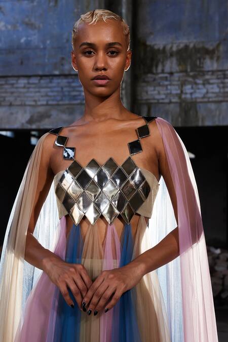 Shop Akhl Gold Lurex-tulle (57% Metallic Yarn 43% Color Blocked Panelled Kaftan With Skirt Online at Aza Fashions Shop_Akhl_Gold Lurex-tulle (57% Metallic Yarn 43% Color Blocked Panelled Kaftan With Skirt _Online_at_Aza_Fashions