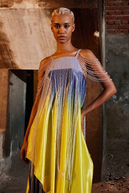 Akhl_Yellow Chiffon (100% Viscose) Hand Embroidery Sequins Square Two Tone Dress _Online_at_Aza_Fashions