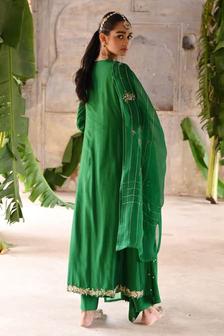 Shop_Deep Thee_Green Chanderi, Organza Beads, Cut Work, Embroidery Zardozi Panelled Kurta Set _at_Aza_Fashions