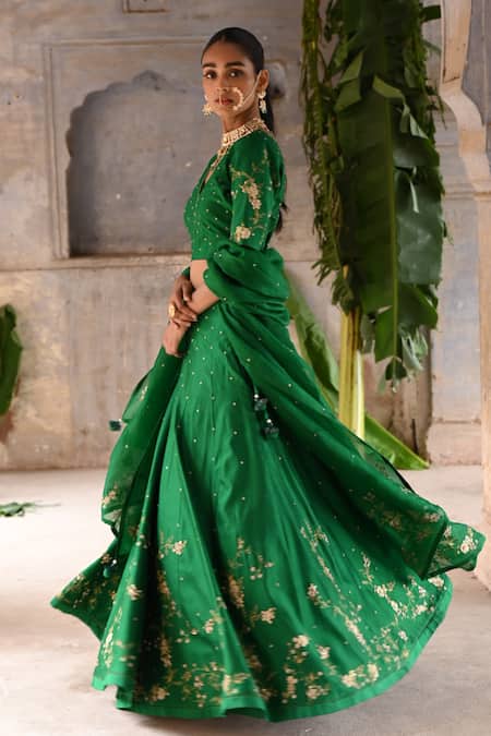 Shop_Deep Thee_Green Silk, Organza Zari, Sequins, Embroidery Phool Zardozi Bridal Lehenga Set _Online_at_Aza_Fashions