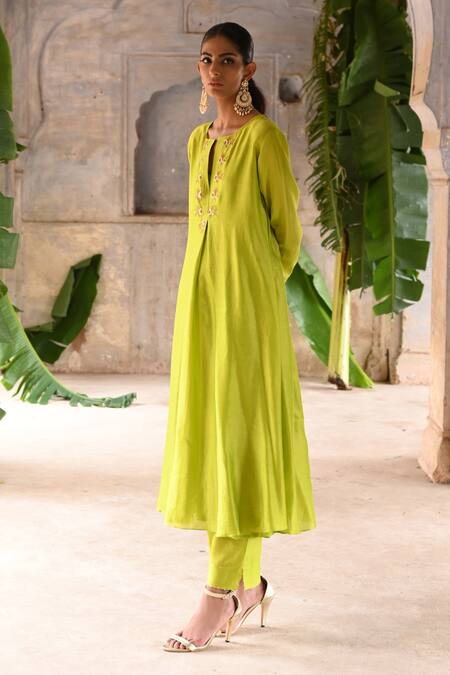 Shop_Deep Thee_Green Chanderi Beads, Sequins Round Neck A-line Kurta And Pant Set _Online_at_Aza_Fashions