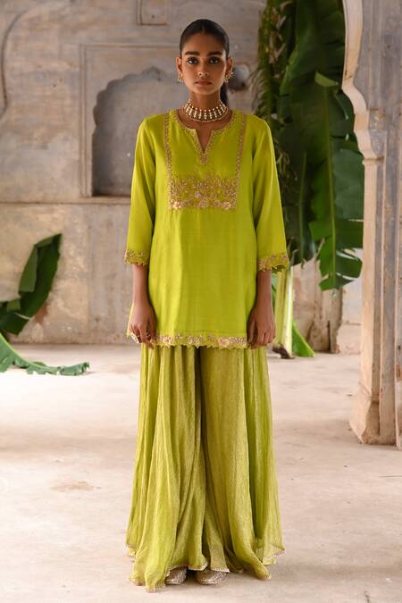 Deep Thee_Green Organza, Tissue, Chanderi Pearls, Zari, Zardozi Kurta Sharara Set _Online_at_Aza_Fashions