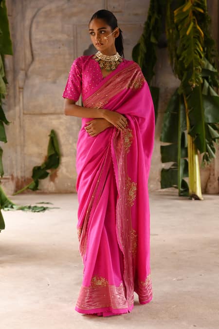 Deep Thee_Fuchsia Silk Sequins, Zari V-neck Zardozi Embroidered Saree Set _Online_at_Aza_Fashions