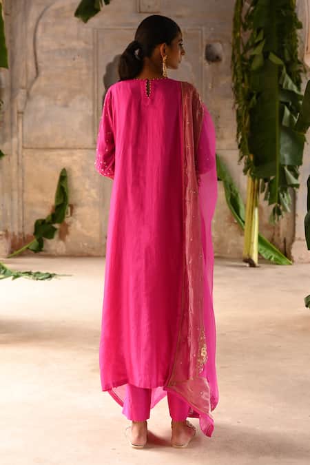 Shop_Deep Thee_Fuchsia Silk, Organza Sequins, Pearls, Beads Zardozi Embroidered Kurta Pant Set _at_Aza_Fashions