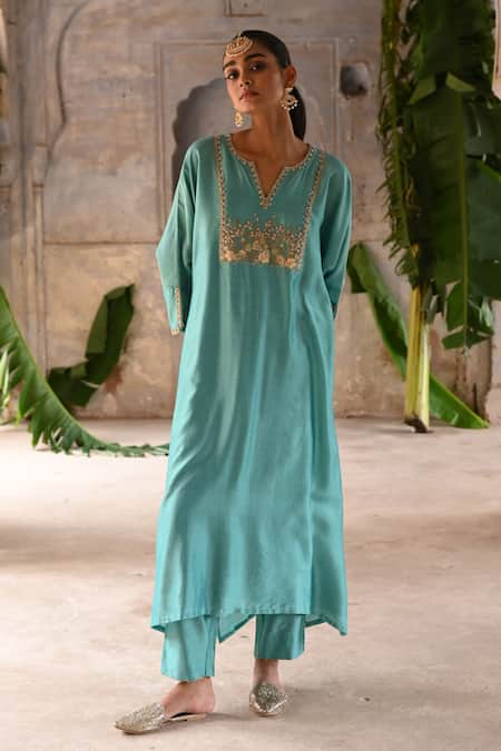 Deep Thee Blue Chanderi Embroidery Zari Bloom Zardozi Yoke Kaftan Pant Set 